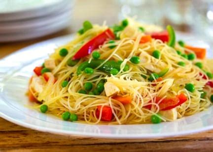 Drop by our oue downtown gallery or plaza singapura outlet for a taste! Singapore-Style Tofu Yellow Curry with Rice Noodles