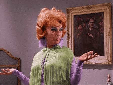 Pin By Hhh On Bewitched Agnes Moorehead Bewitching Bewitched Elizabeth Montgomery
