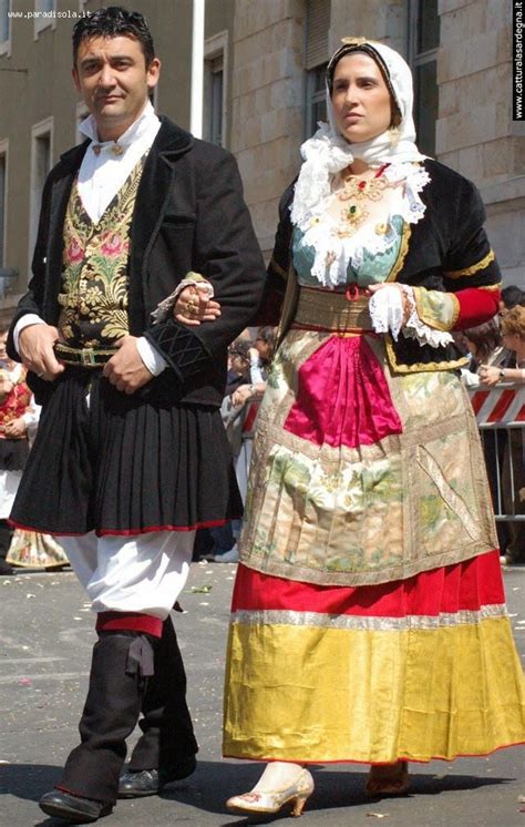 Italyquartu Santelena Folk Costume Crimean Tatars Costumes Around