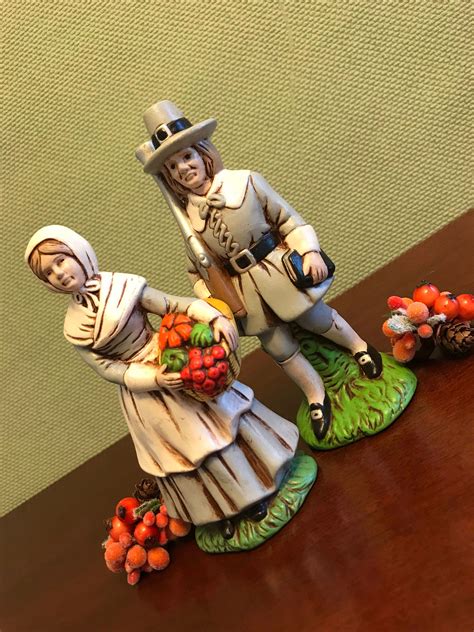 Vintage Pilgrim Figurines Ceramic Pilgrim Figurines Handpainted