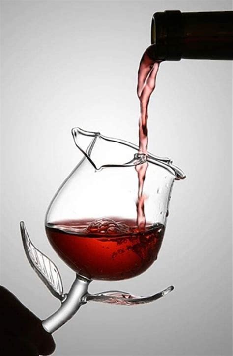 Gorgeous Rose Shaped Wine Glasses 🍷🥀🖤 In 2021 Red Wine Glasses Wine Wine Glasses