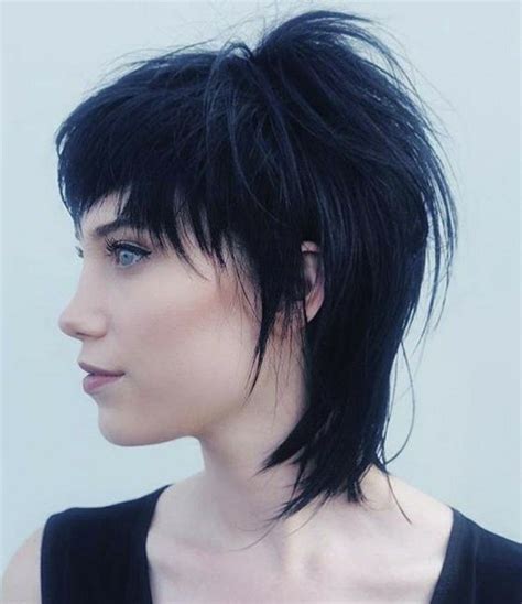 Mullet Haircuts For Women Classy Wavy Haircut