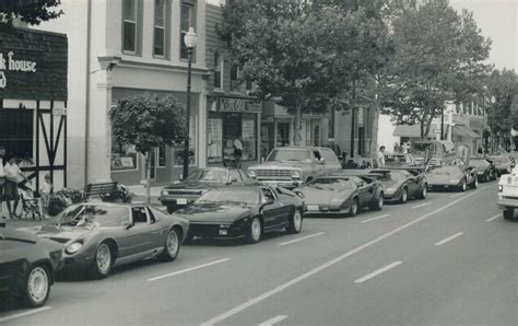 Celebrate Lamborghinis 100th Birthday With These Vintage Pictures Of