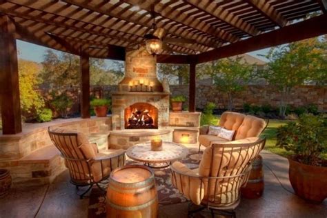 17 Luxe Outdoor Fireplaces To Give You Serious Patio Envy