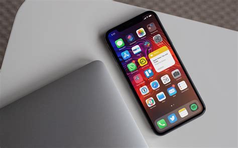 Awesome Iphone Wallpapers To Customize Ios 14 Home Screen