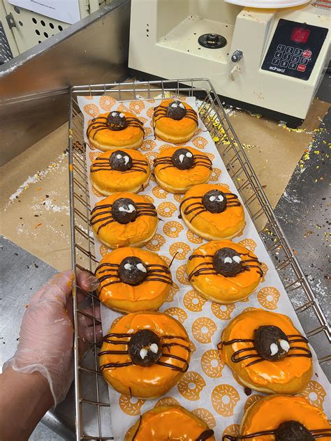 My Coworker Told Me My Spiders Look Terrible And I Should Quit Baking What Do You Guys Think