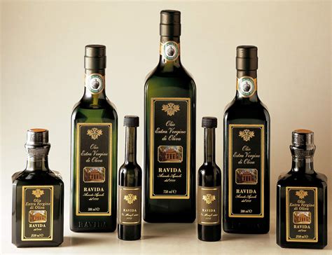 Olive oil is considered to be the healthiest of all cooking oils. The Sicilian extra virgin olive oil