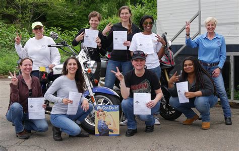 Beginners Guide Motorcycle Training Classes For New Riders Women