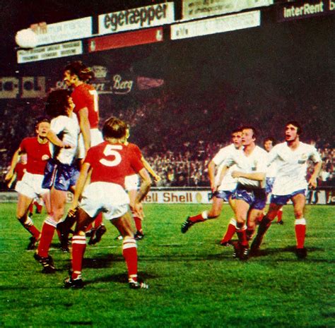 Find the perfect soccer france danemark stock photos and editorial news pictures from getty images. Danemark-FRANCE 1976.