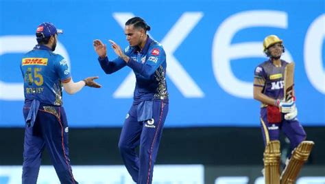 Rahul chahar is an indian cricketer who made his t20i debut against west indies on 6 august 2019. IPL 2021 photos: Rahul Chahar runs riot with four-wicket ...