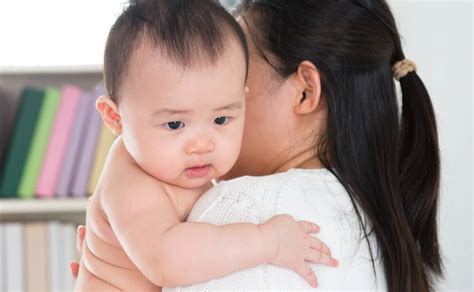 How To Get Rid Of Baby Hiccups Everythingmom