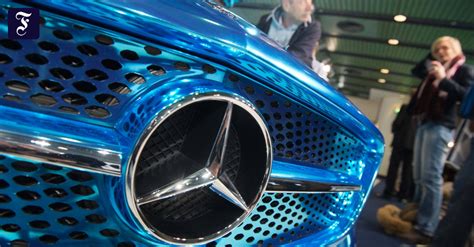 Ergebnis Einbruch Zum Jahresstart Daimler Kappt Gewinnprognose F R