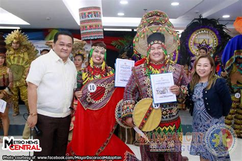 Caloocan Celebrates “linggo Ng Kasuotang Pilipino” Exhibits Different