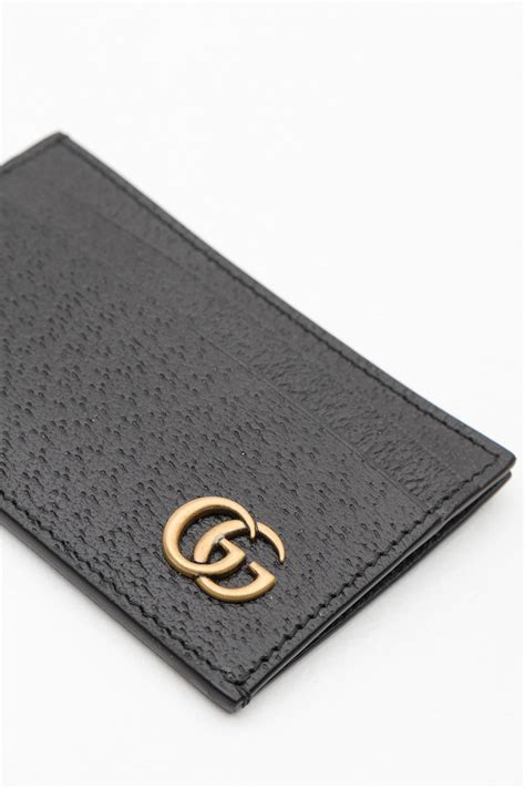 Today i am comparing the very popular gucci gg marmont card case and the louis vuitton card holder in monogram. Gucci Gg Marmont Card Case in Black for Men - Lyst