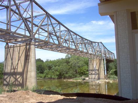 Bridgehunter.com | US67 Brazos River Bridge