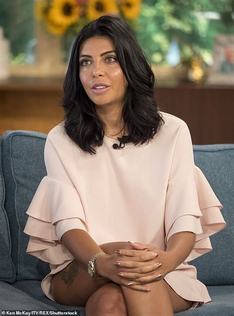 Cara De La Hoyde Reveals Incredible Before And After Pictures Of Non Surgical Lift Daily Mail