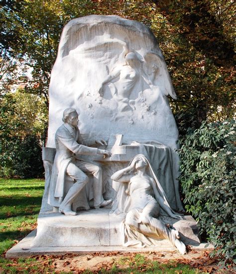 Chopin Statue And Concert Festival In Jardin Du Luxembourg Paris