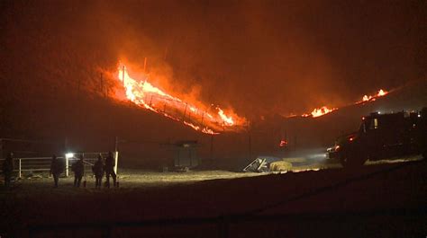 Evacuations Mineral Fire Burning More Than 14000 Acres Kmph