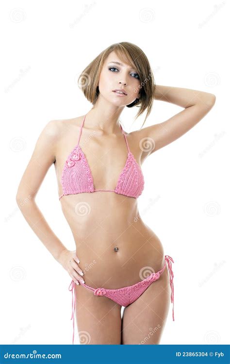 Het Sexy Ondergoed Model Stellen In Een Roze Zwemt Kostuum Stock Foto