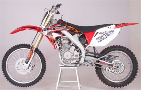250cc dirt bikes deliver a powerful acceleration with high performance. Wholesale Dirt Bike 250CC ZX-250