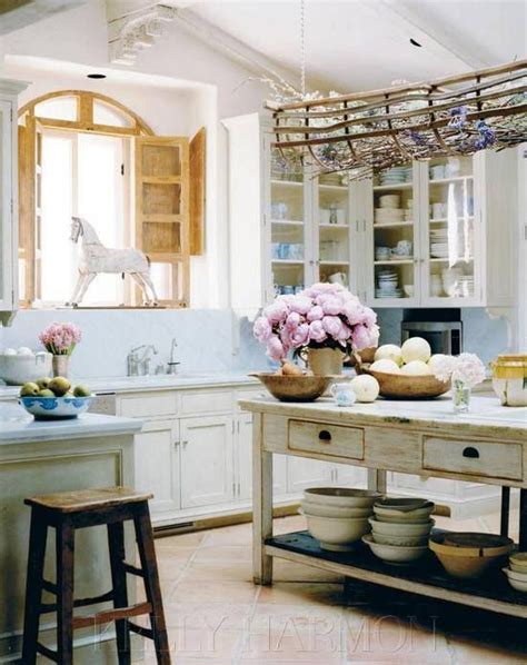 Interesting Facts About Shabby Chic Country Kitchen Design