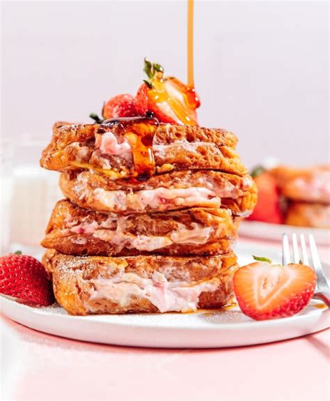 Strawberry Cheesecake Stuffed French Toast Live Eat Learn