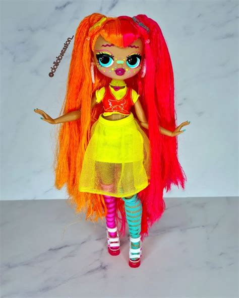 Lol Omg Fierce Dolls New Swag Neonlicious Royal Bee And Lady Diva