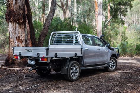 2016 Toyota Hilux Sr 4x4 Cab Chassis Review Caradvice