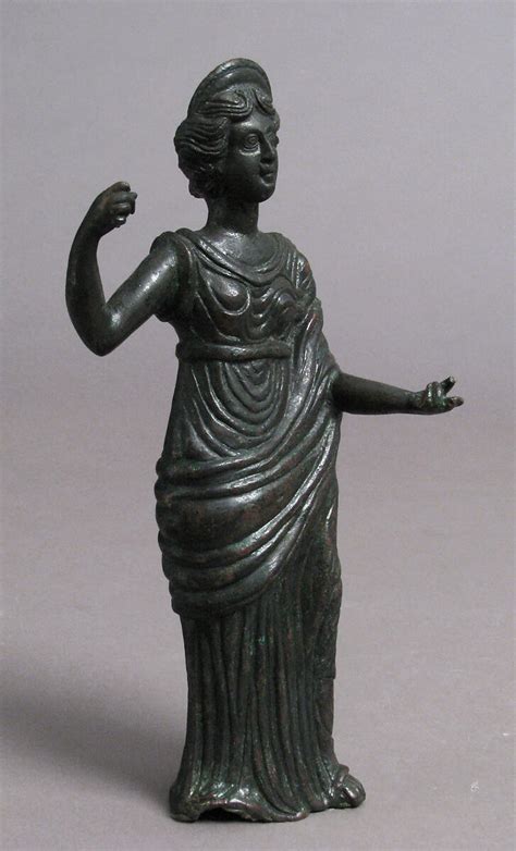 Statuette Of A Woman Byzantine The Metropolitan Museum Of Art