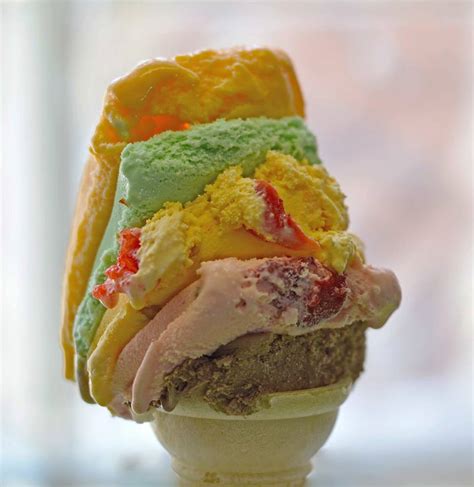 The Scoop On Chicago S Coolest Ice Cream Parlors