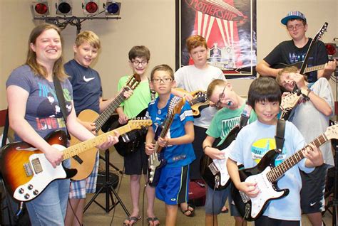Guitar And Bass Music Lessons And Group Classes Johnson County Music