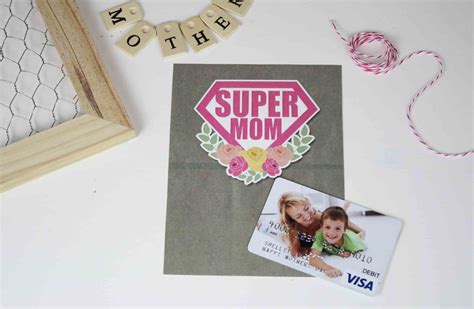 Kids can print off these mother's day cards, bookmarks, and gift coupon printables to show their appreciation for mom on her special day. Free Printable Mother's Day Gift Card Holder for Supermom! | GCG