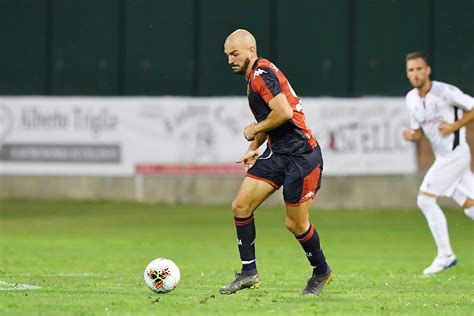 May 20, 2021 · il centrocampista dello spezia, riccardo saponara, ha rilasciato un'intervista a radio sportiva nella quale ha parlato della stagione della sua squadra: Saponara: «Genoa? Non so perché, ma è una cosa che non mi ...