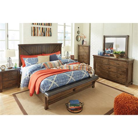 You'll find bedroom furniture perfect for your master suite or child's room, dining and bar options that are sure. Signature Design By Ashley Lakeleigh Crossbuck 5 Pc ...