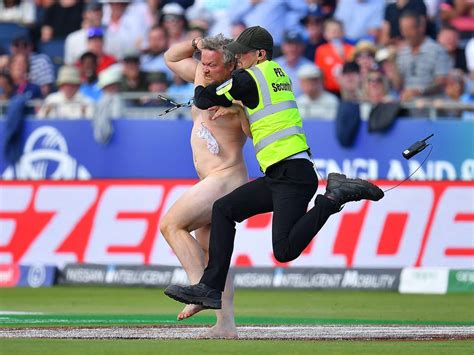 Cricket World Cup 2019 Streaker At Final Was YouTube Pranksters Mum