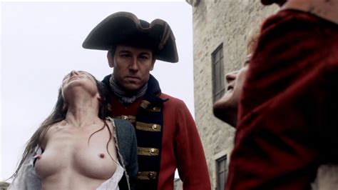 Laura Donnelly Nuda ~30 Anni In Outlander