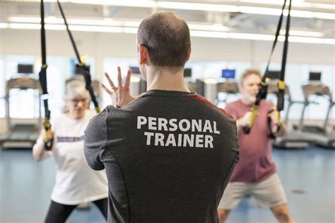 How A Personal Trainer Can Help You Reach Your Fitness Goals