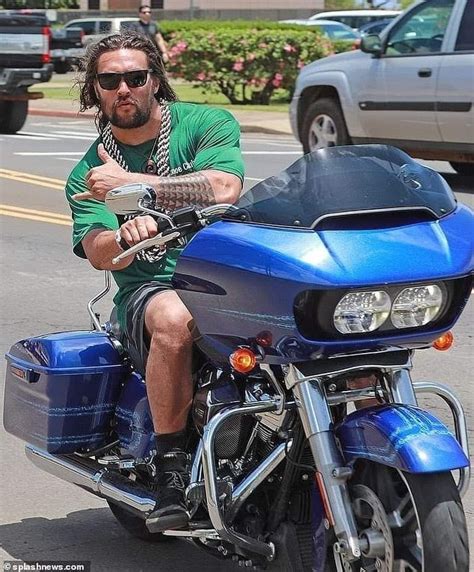 Because you have to look the part, when you're riding a harley (or at least pretend to look the part, even if don't own one). Pin by Brenda van Zyl on Jason Momoa | Jason momoa, Jason ...