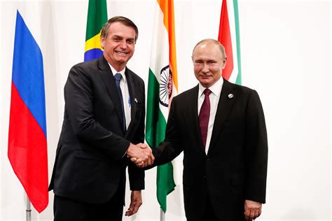 This file has been extracted from another file: Bolsonaro e Putin conversarão sobre a Bolívia durante ...