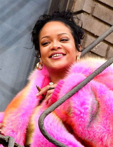 Rihanna Gallery On Twitter