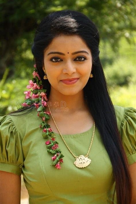 Also, find out some interesting information behind the popularity of these desi damsels! Balloon Movie Heroine Janani Iyer For more photos visit ...
