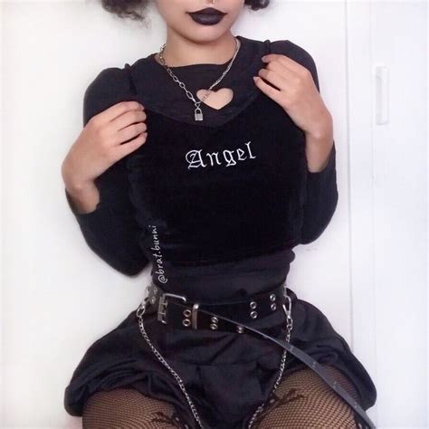 Bratbunni On Instagram ♡ Brat Outfits Aesthetic Cross Necklace