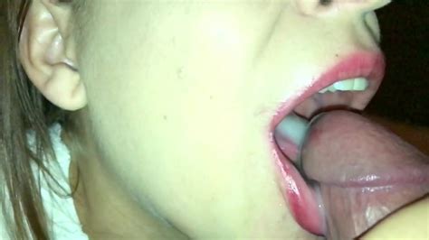 Homemade Cum On Tongue And Swallow Free Porn 8f Xhamster