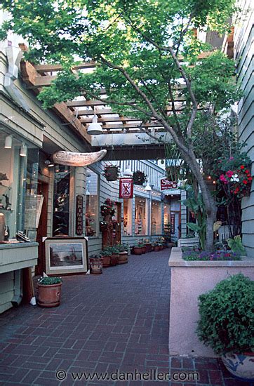 Courtyard Shops Sausalito
