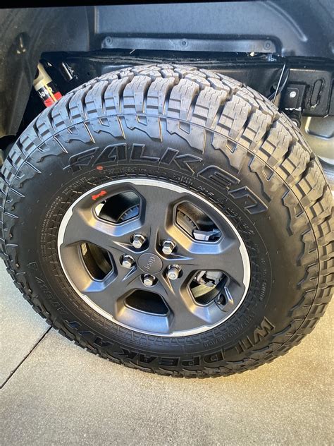 Florida 2020 Jeep Rubicon Gladiator Oem 17 Wheels And Tire Package