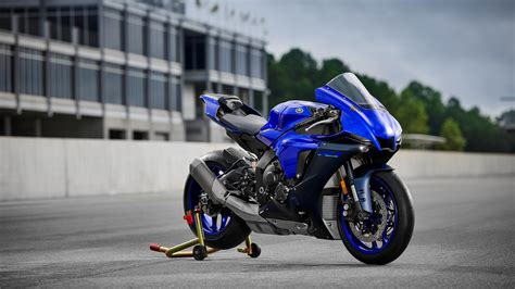 Motorrad Yamaha R1 Baujahr 2022 0 Km Preis 2099400 Eur Aus