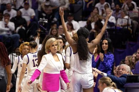 Angel Reese Shows Love For Kim Mulkey As LSU Stays Undefeated Flipboard