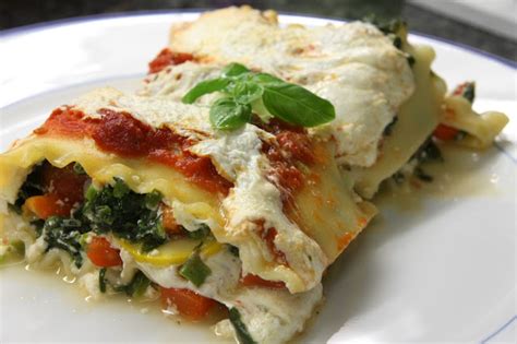 Fresh Local And Best Roasted Red Bell Pepper And Spinach Lasagna