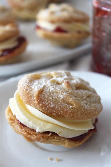 Mary Berry Viennese Whirls