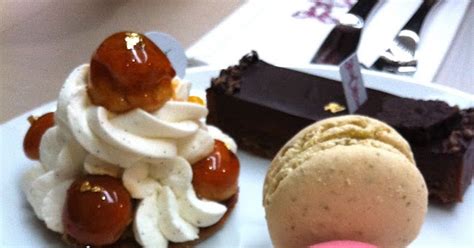I started a new tradition of. a hungry girl's guide to taipei: desserts: i recommend SWEET TEA at TAIPEI 101